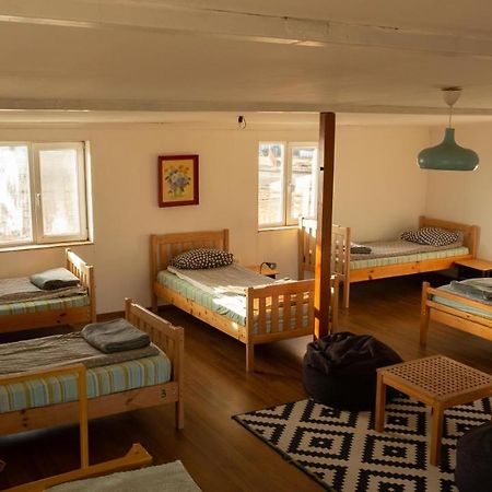 Udabno Hostel ภายนอก รูปภาพ